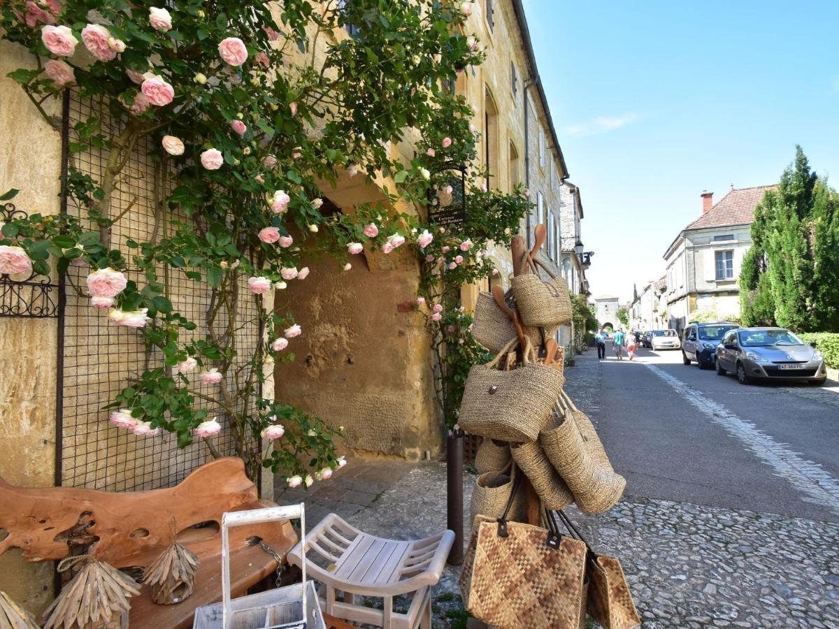 Cosy Holiday Home In Lantheuil With Garden Villefranche-du-Périgord Extérieur photo