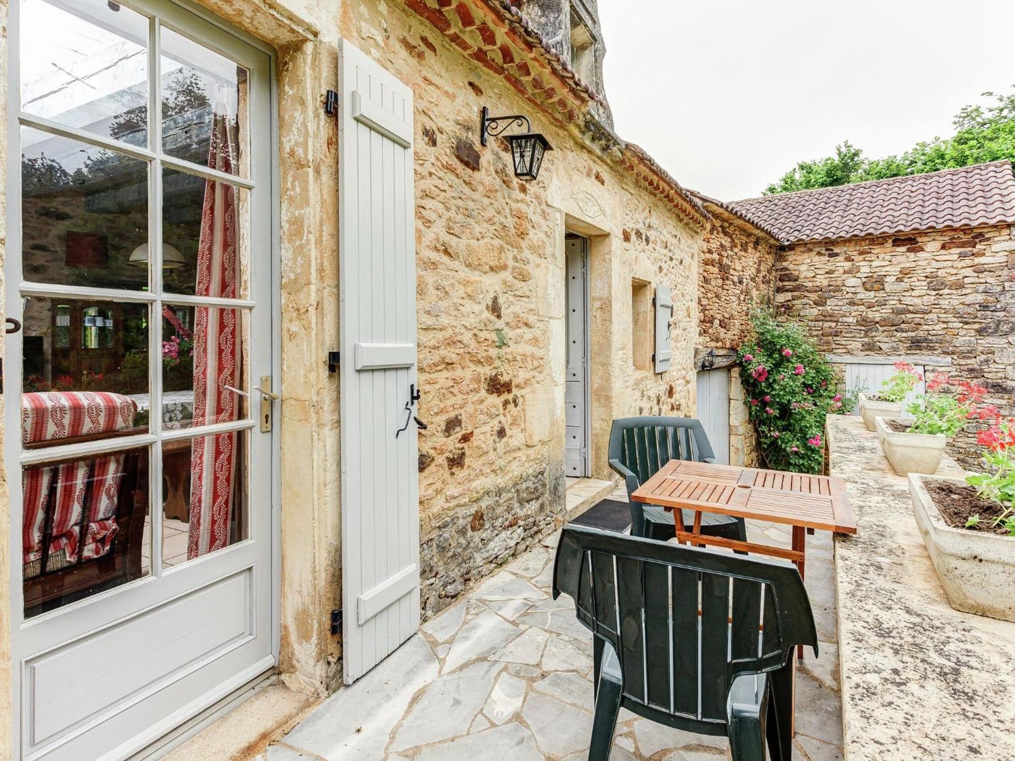 Cosy Holiday Home In Lantheuil With Garden Villefranche-du-Périgord Extérieur photo