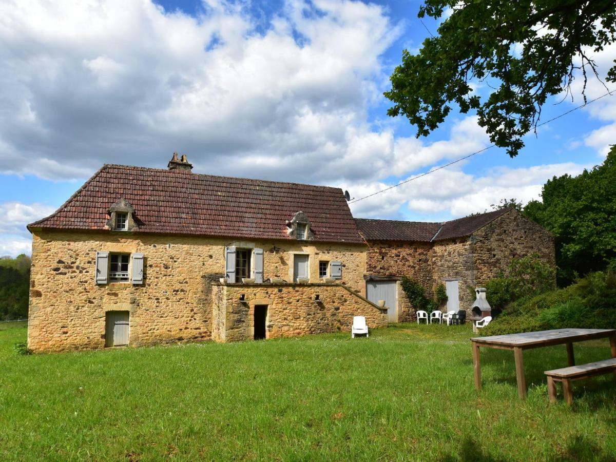 Cosy Holiday Home In Lantheuil With Garden Villefranche-du-Périgord Extérieur photo